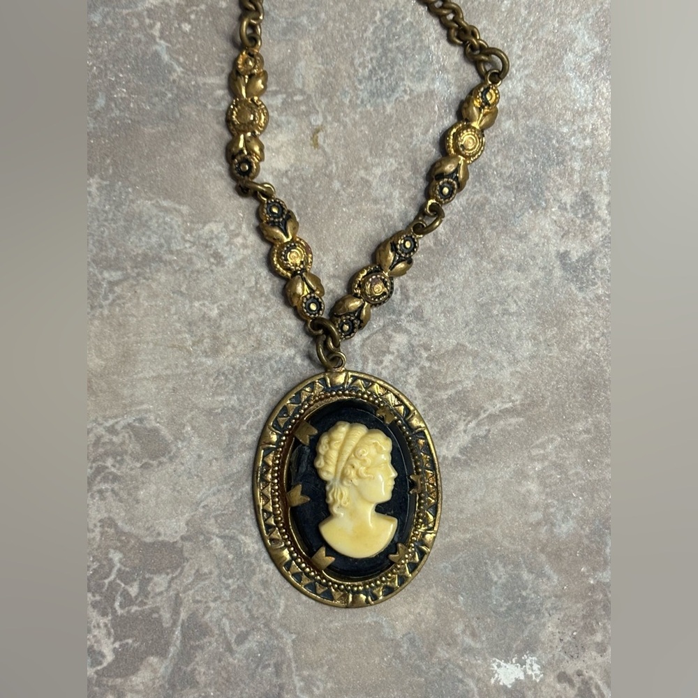 Victorian Revival Black Glass Gold Tone Floral Detail Cameo Choker Necklace